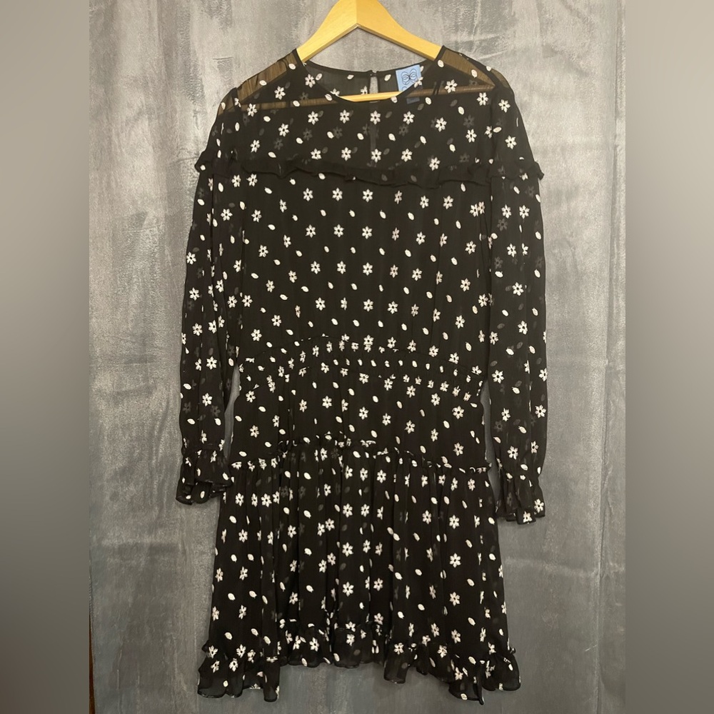CeCe Black Long Sleeve Mini Dress with White Daisy Print